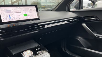 Voertuigafbeelding 12