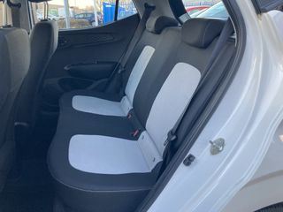 Voertuigafbeelding 10