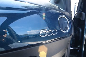 Voertuigafbeelding 14