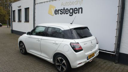 Voertuigafbeelding 4