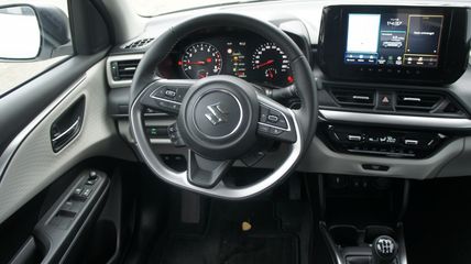 Voertuigafbeelding 7