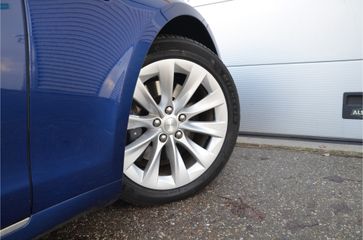 Voertuigafbeelding 4