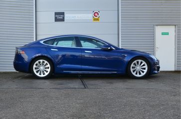 Voertuigafbeelding 6