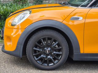 Voertuigafbeelding 15