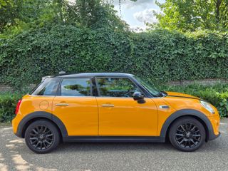 Voertuigafbeelding 7