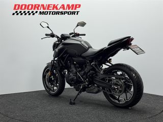 Voertuigafbeelding 10