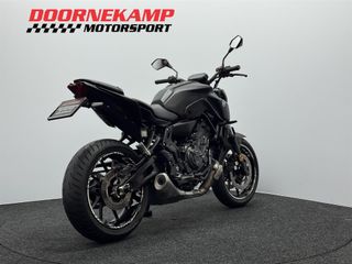 Voertuigafbeelding 14