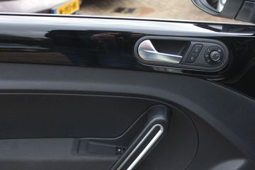 Voertuigafbeelding 32