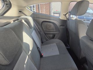 Voertuigafbeelding 2