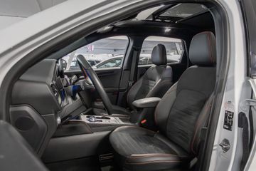 Voertuigafbeelding 12