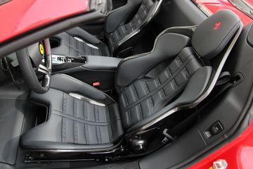 Voertuigafbeelding 26