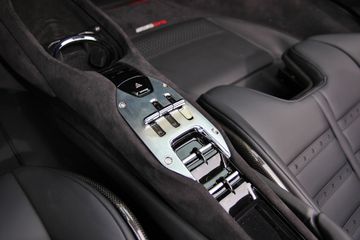 Voertuigafbeelding 43