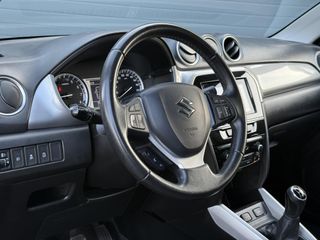 Voertuigafbeelding 10