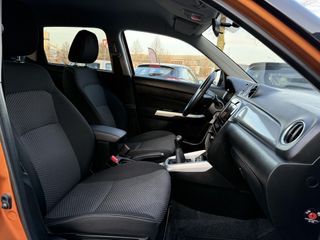 Voertuigafbeelding 7