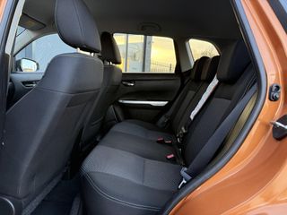 Voertuigafbeelding 8