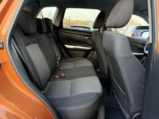 Voertuigafbeelding 9