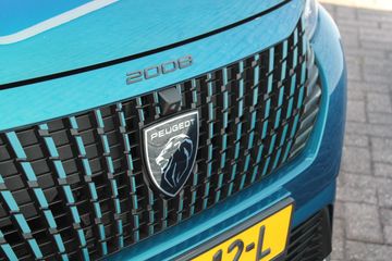 Voertuigafbeelding 6