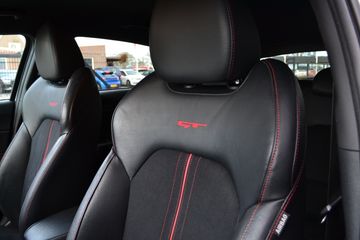 Voertuigafbeelding 9