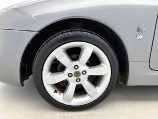 Voertuigafbeelding 13