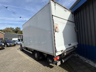 Voertuigafbeelding 4