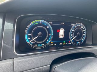 Voertuigafbeelding 6