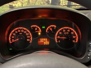 Voertuigafbeelding 9