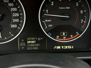 Voertuigafbeelding 31