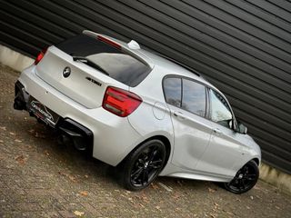 Voertuigafbeelding 44