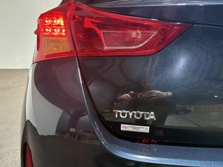 Voertuigafbeelding 9