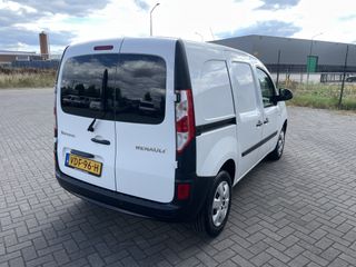 Voertuigafbeelding 2