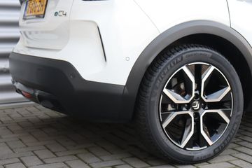 Voertuigafbeelding 13