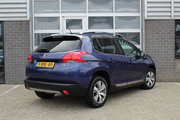 Voertuigafbeelding 2