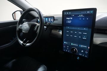 Voertuigafbeelding 10