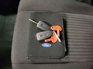 Voertuigafbeelding 16