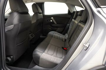 Voertuigafbeelding 10