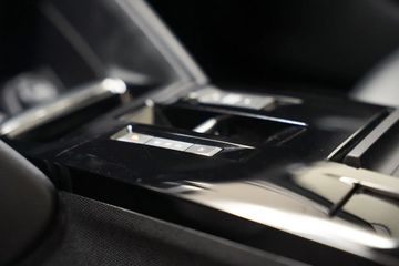 Voertuigafbeelding 25