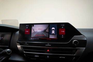 Voertuigafbeelding 4