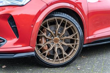 Voertuigafbeelding 7