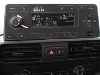 Voertuigafbeelding 18