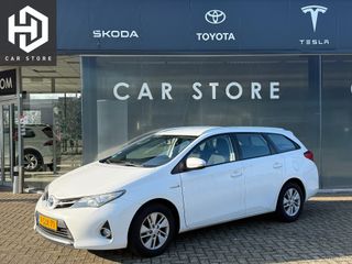 Toyota Auris - 7-SJX-71 - Polisa Lease