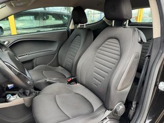 Voertuigafbeelding 13