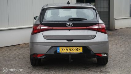 Voertuigafbeelding 4