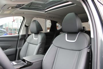 Voertuigafbeelding 9