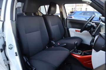 Voertuigafbeelding 14