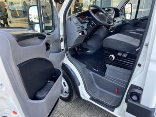 Voertuigafbeelding 4