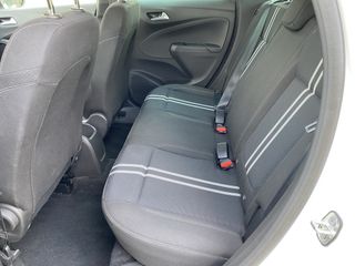 Voertuigafbeelding 38