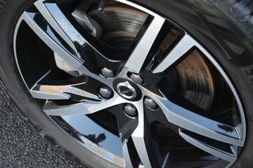 Voertuigafbeelding 6