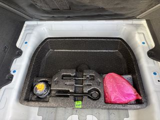 Voertuigafbeelding 32