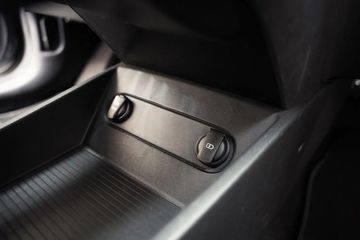 Voertuigafbeelding 28