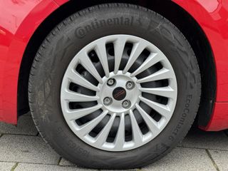 Voertuigafbeelding 18